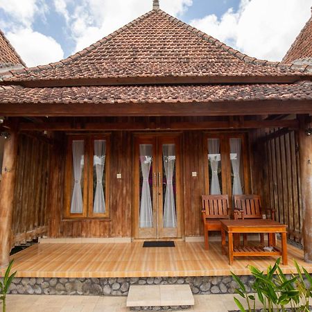 Отель Batang Golden Hills Tanglad Экстерьер фото