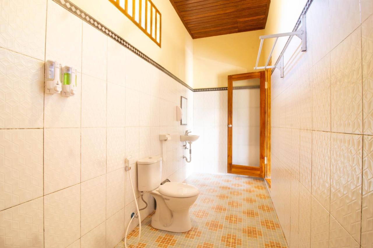 Отель Batang Golden Hills Tanglad Экстерьер фото